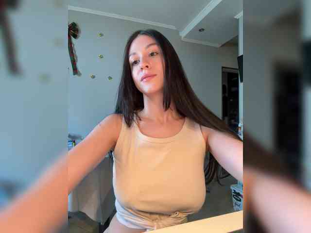 _Meggi_ webcam