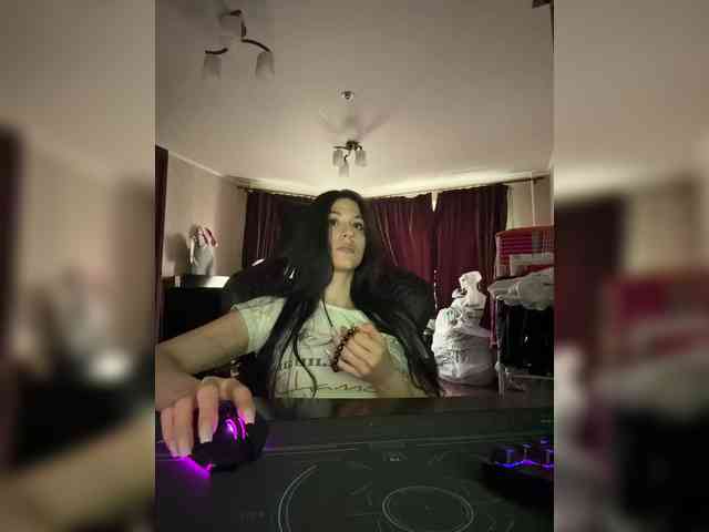 _Meggi_ webcam