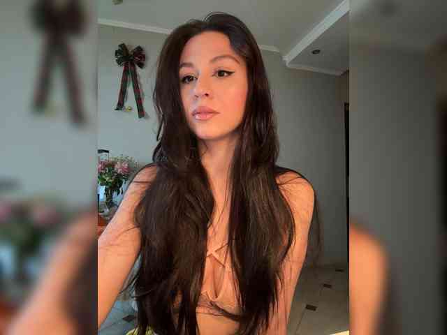 _Meggi_ webcam