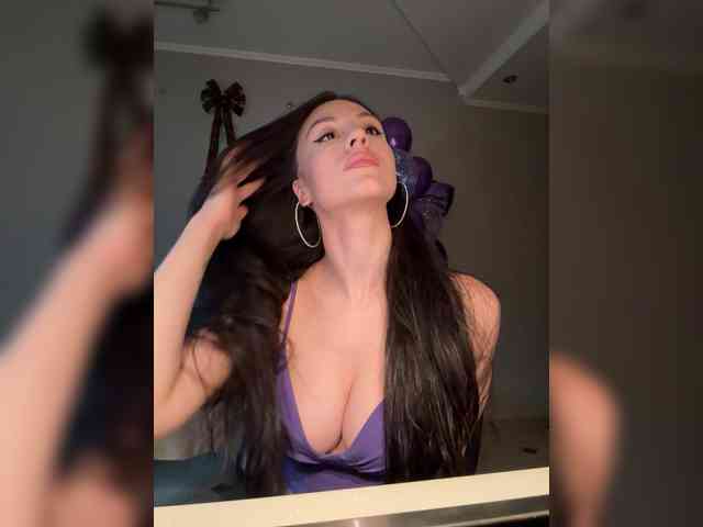 _Meggi_ webcam
