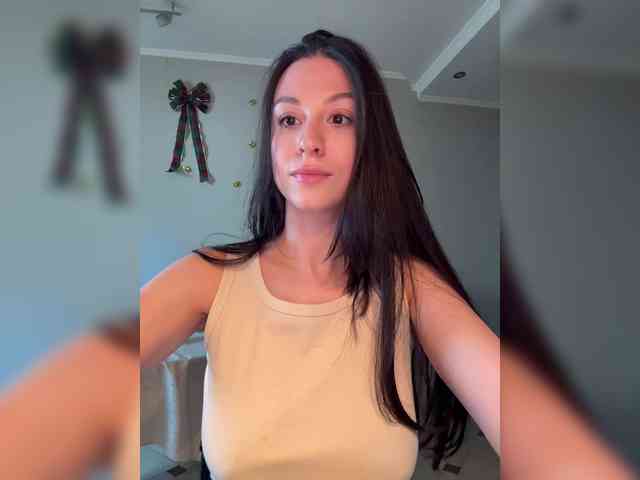 _Meggi_ webcam
