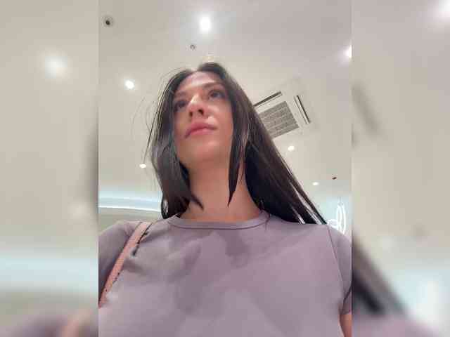 MeganOrtega's webcam live show