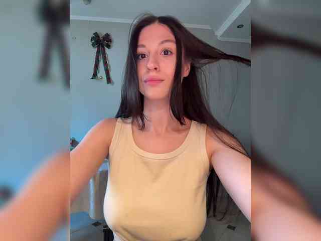 _Meggi_ webcam
