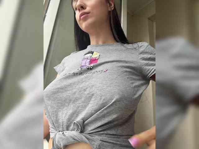 _Meggi_ webcam