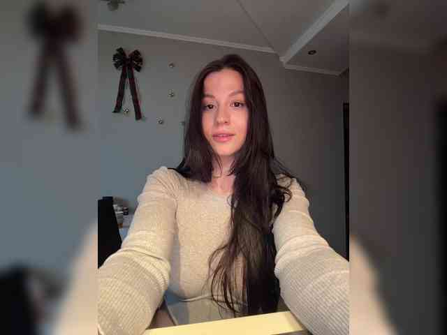 _Meggi_ webcam