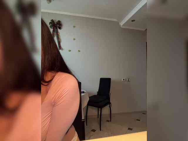 _Meggi_ webcam