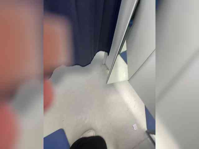 _Meggi_ webcam