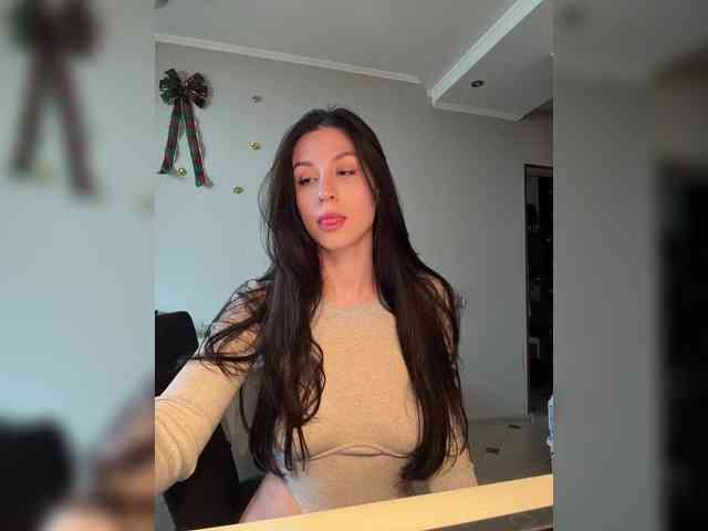 _Meggi_ webcam