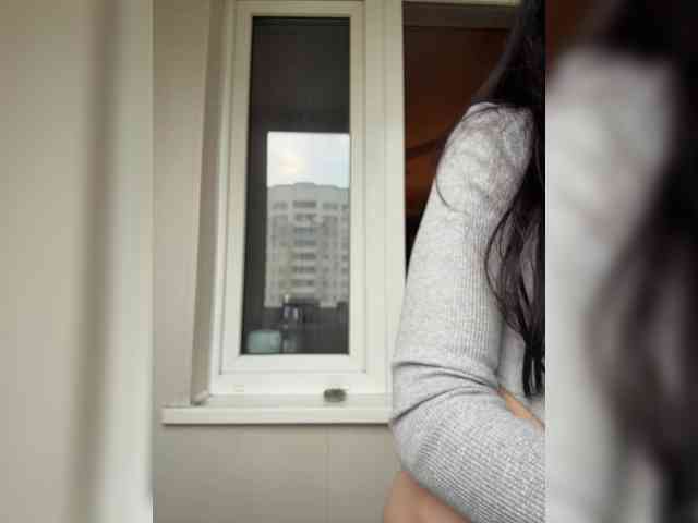 _Meggi_ webcam