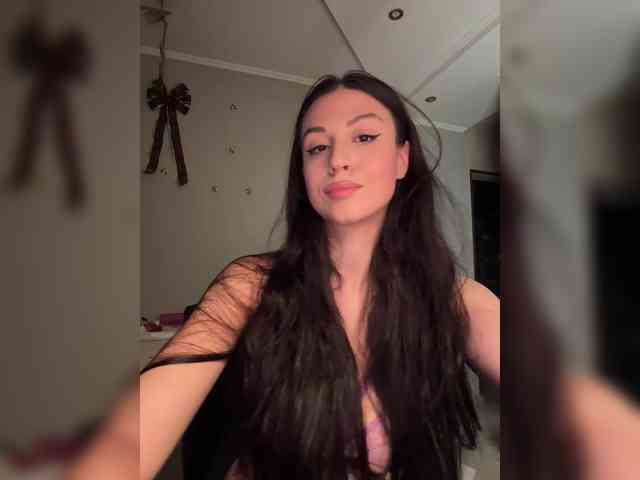 _Meggi_ webcam