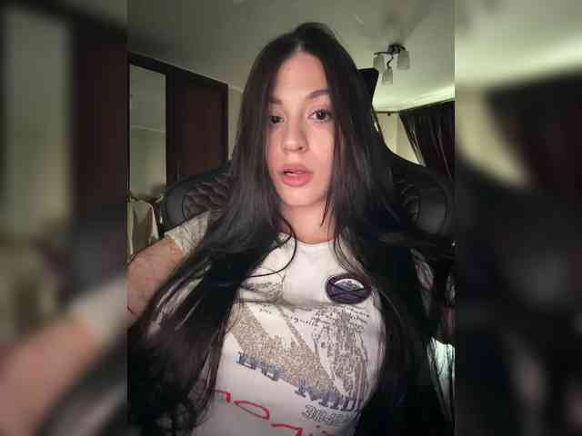 _Meggi_ webcam