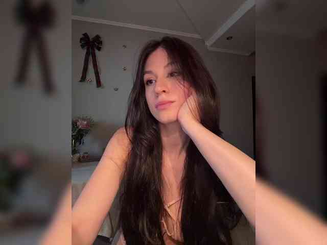 _Meggi_ webcam