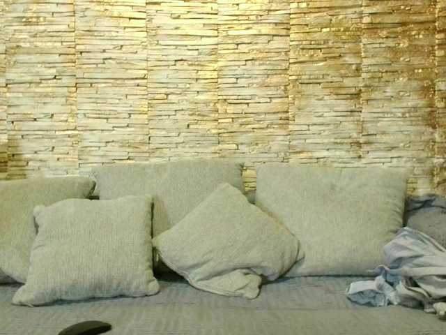 GiaMaria's BongaCams show and profile