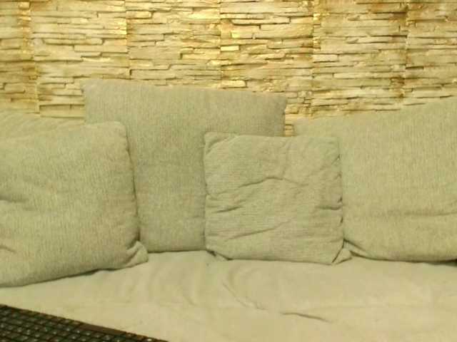 GiaMaria's BongaCams show and profile