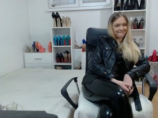 MisstressSabi Porn Show