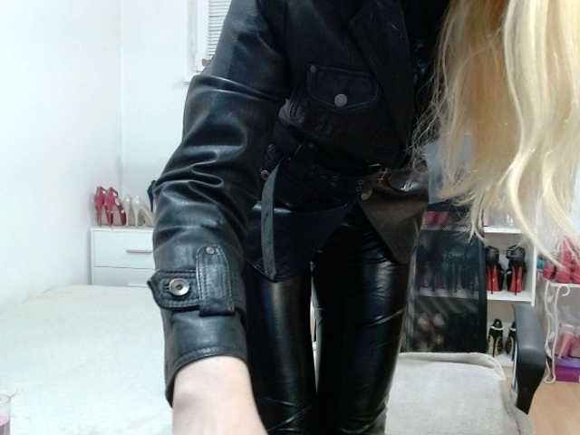 MisstressSabi's BongaCams show and profile