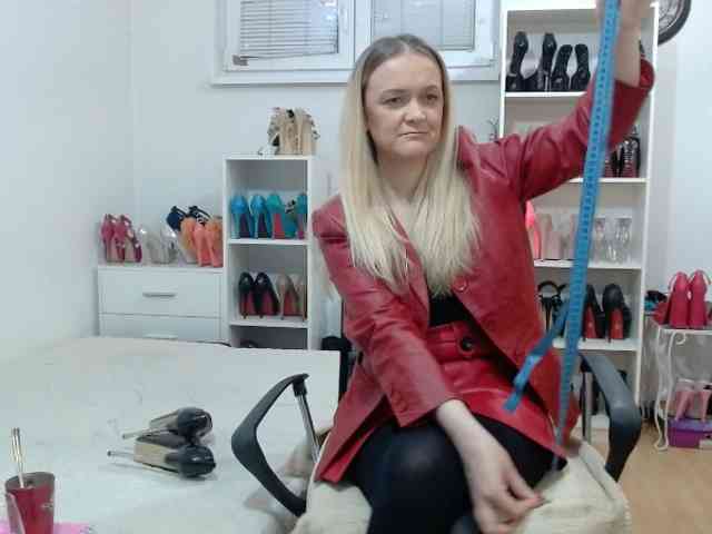 MisstressSabi webcam