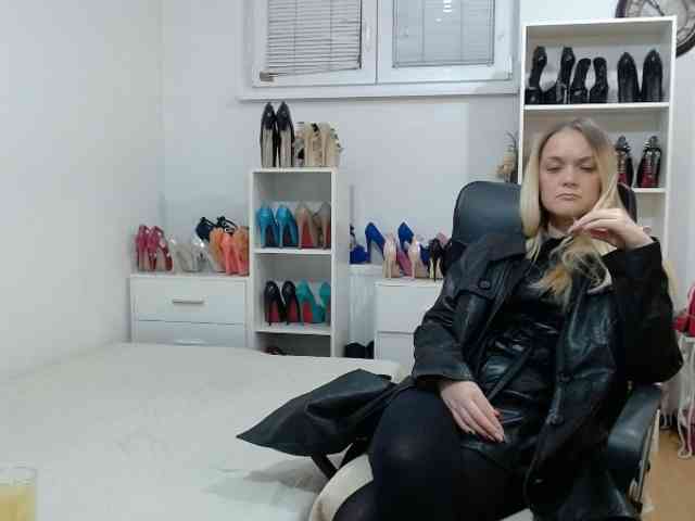 MisstressSabi MisstressSabi