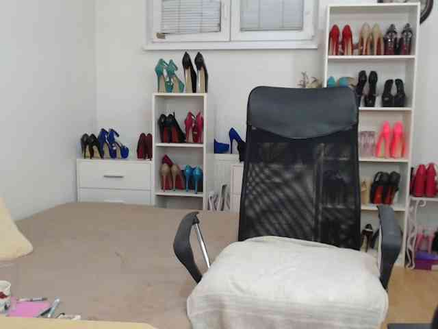 MisstressSabi webcam