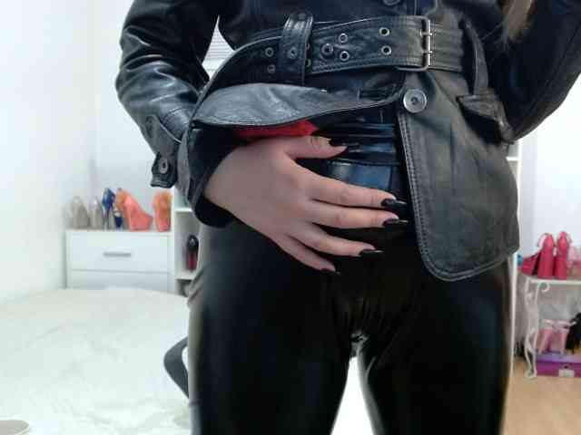 MisstressSabi webcam