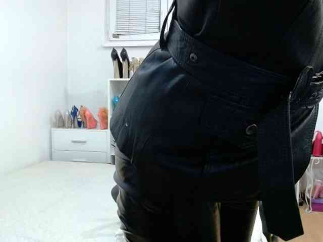 MisstressSabi webcam