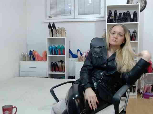 MisstressSabi webcam