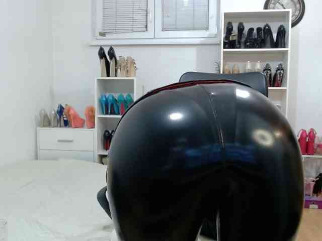 MisstressSabi webcam