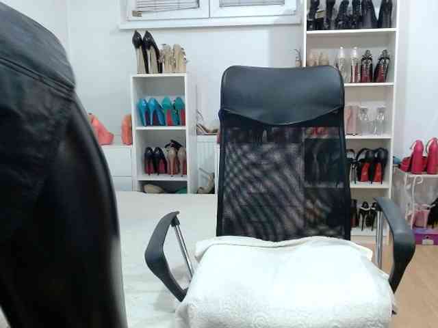 MisstressSabi webcam