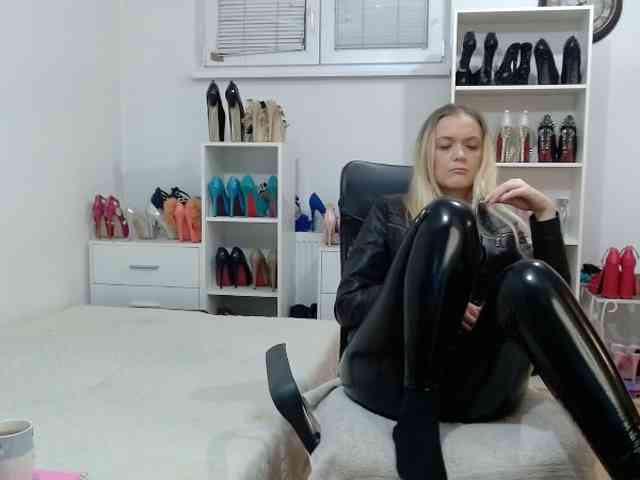 MisstressSabi webcam