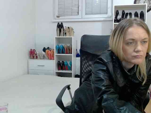 MisstressSabi MisstressSabi