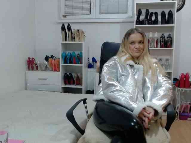 MisstressSabi webcam