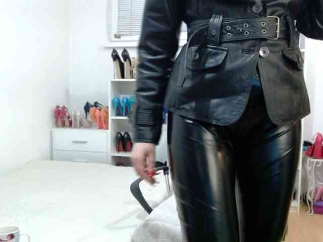 MisstressSabi webcam