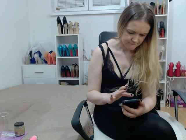 MisstressSabi webcam