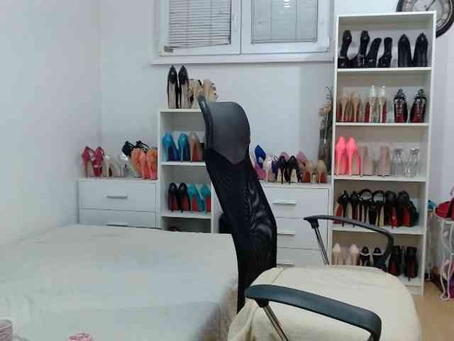 MisstressSabi webcam