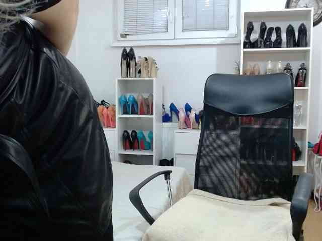 MisstressSabi MisstressSabi