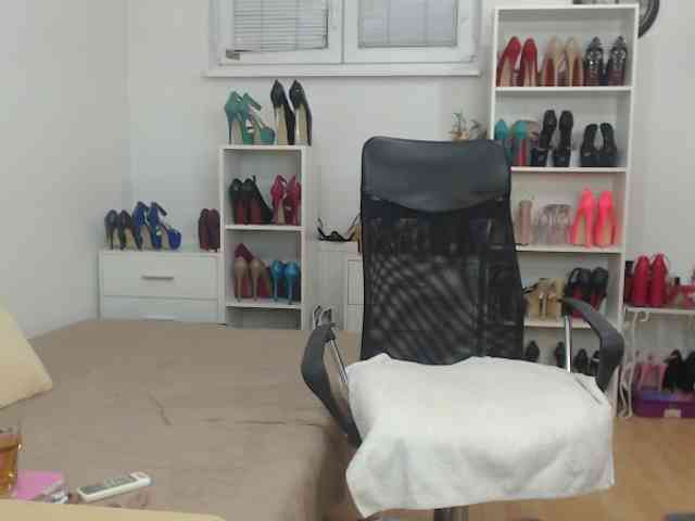MisstressSabi webcam