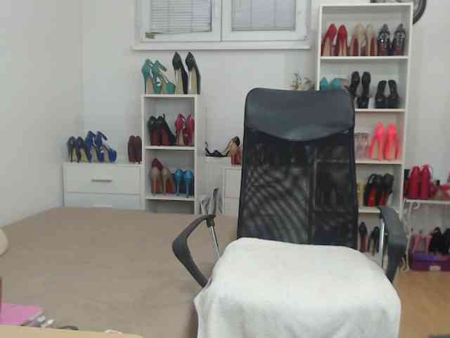MisstressSabi webcam