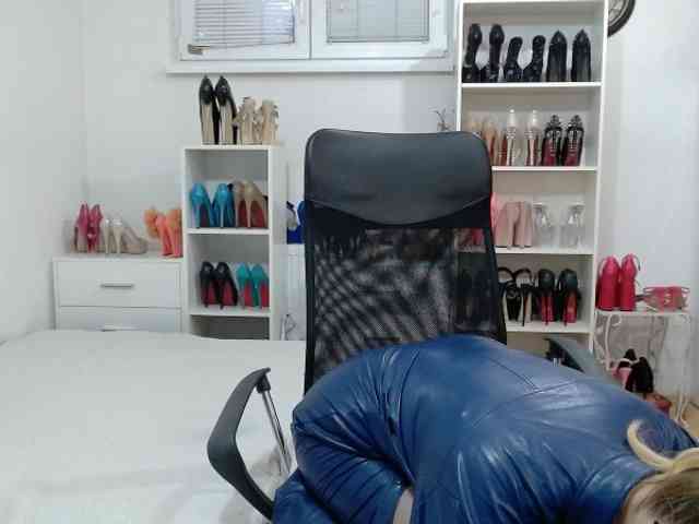 MisstressSabi webcam