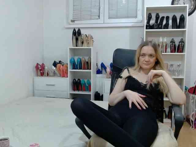 MisstressSabi webcam