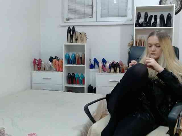 MisstressSabi webcam