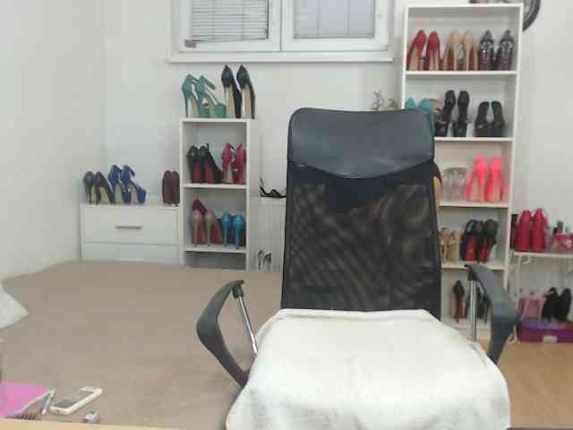 MisstressSabi webcam
