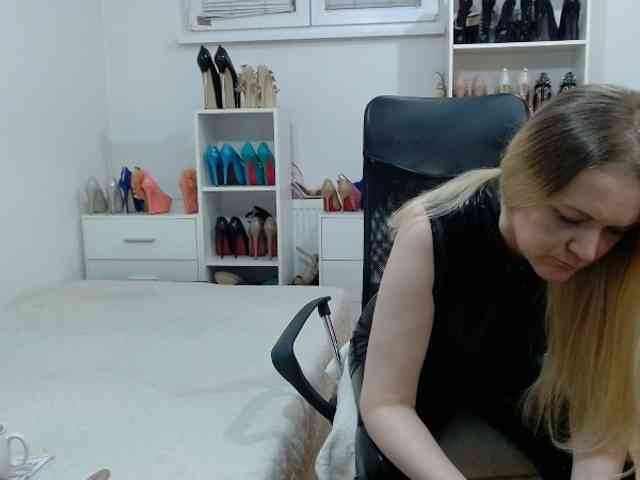 MisstressSabi webcam