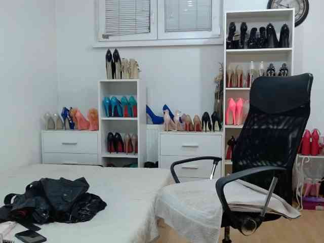 MisstressSabi webcam