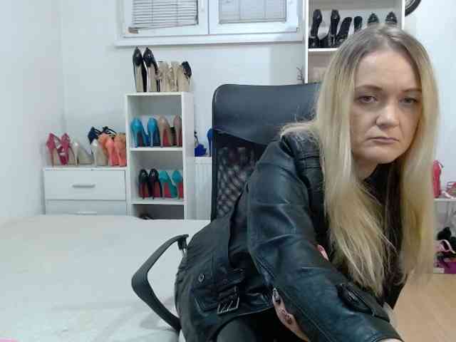 MisstressSabi MisstressSabi