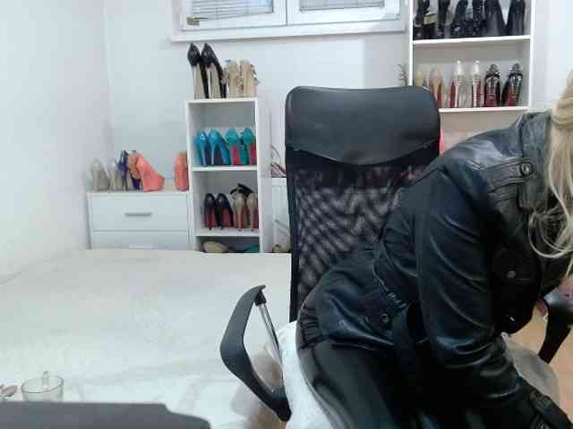 MisstressSabi webcam