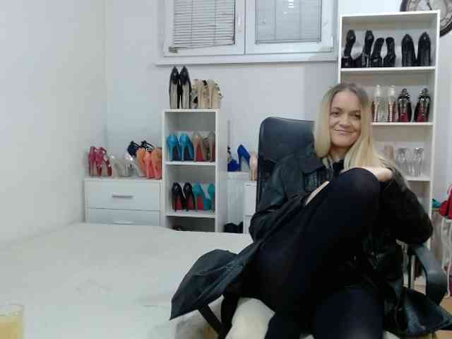 MisstressSabi MisstressSabi