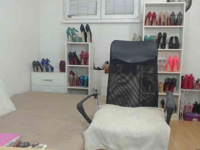 MisstressSabi webcam