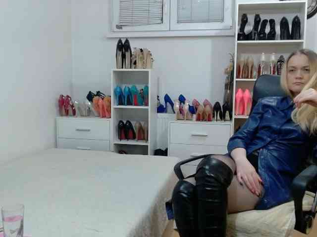 MisstressSabi MisstressSabi