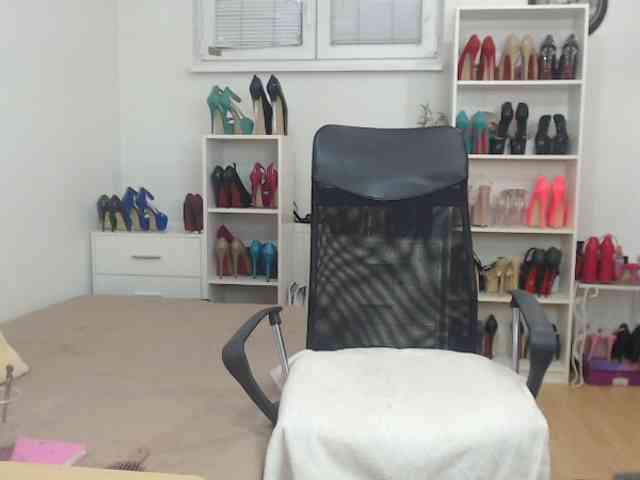 MisstressSabi webcam