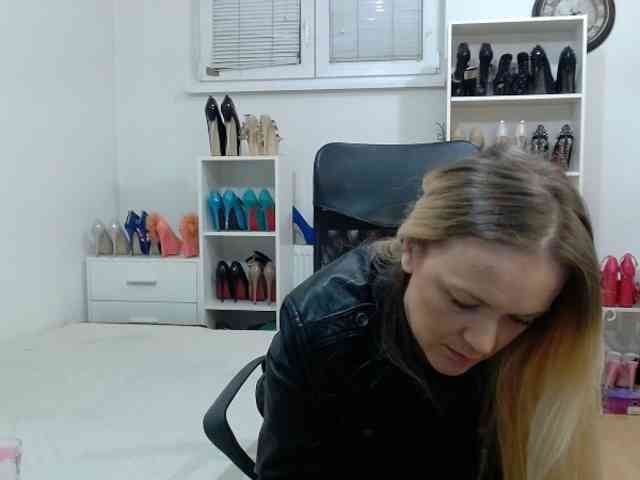 MisstressSabi webcam